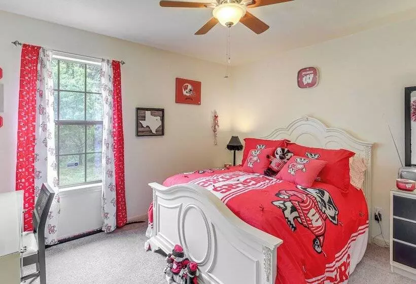 1 Mi To Stillhouse Hollow Lake: Texas Family Home