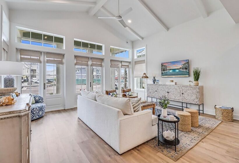 Meet Out Back 313 Sou