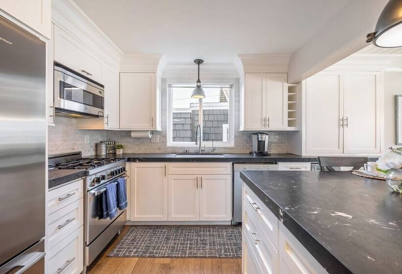 Ocean Breeze I By Avantstay Steps To The Beach!