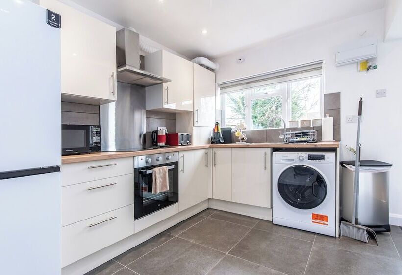 펜션 Clifford House