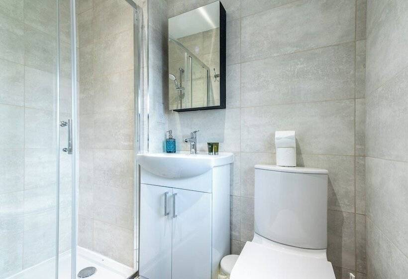 펜션 Clifford House