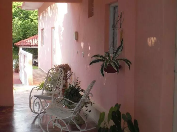 ペンション Hostal Sol