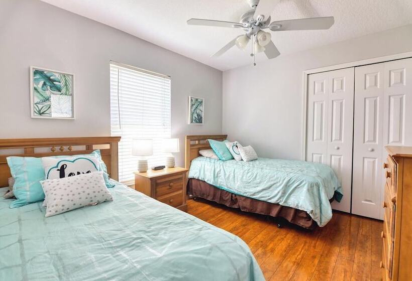 Pool Pleasure At Highlands Reserve