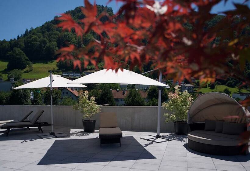 Relaxed Urban Living