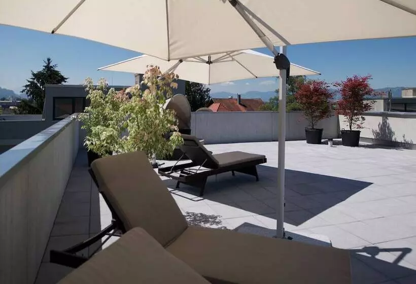Relaxed Urban Living