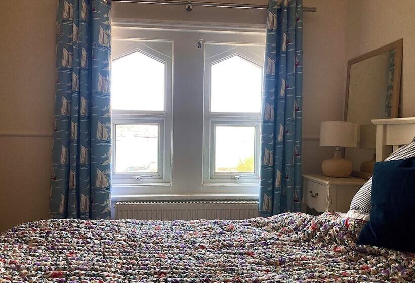 レジデンス Cosy Coastguard Cottage Right Next To The Sea