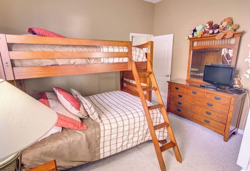 Ron S Highlands Reserve Vacation Home