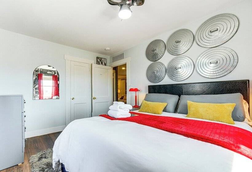 Rustic & Secluded Nevada Home: On Site Dog Park!