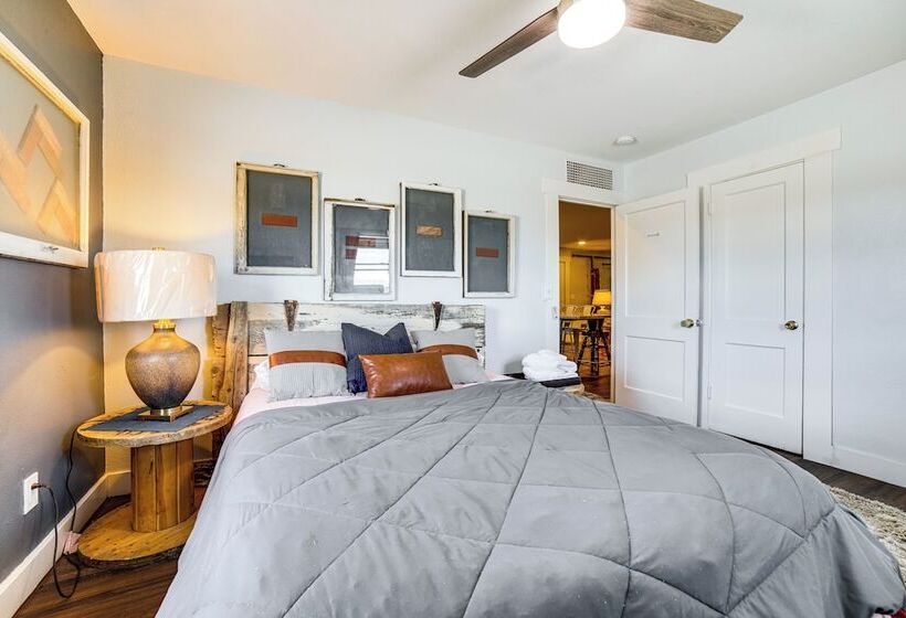 Rustic & Secluded Nevada Home: On Site Dog Park!