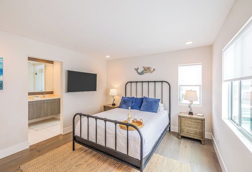 Seaside Style By Avantstay Rooftop + Walk To Beach Chic Design