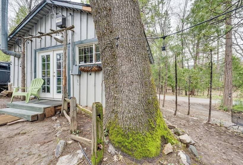 Serene Bass Lake Cabin Near Shopping & Dining!