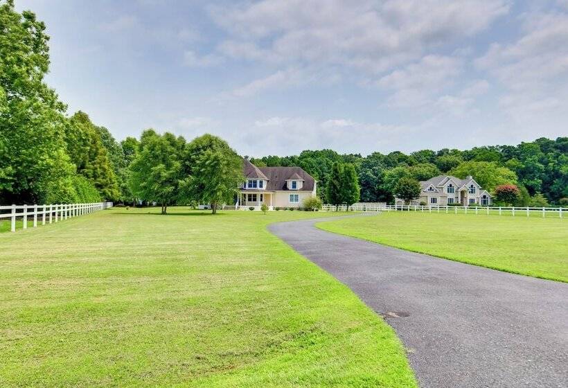 Spacious Maryland Home On Private 2 Acre Property