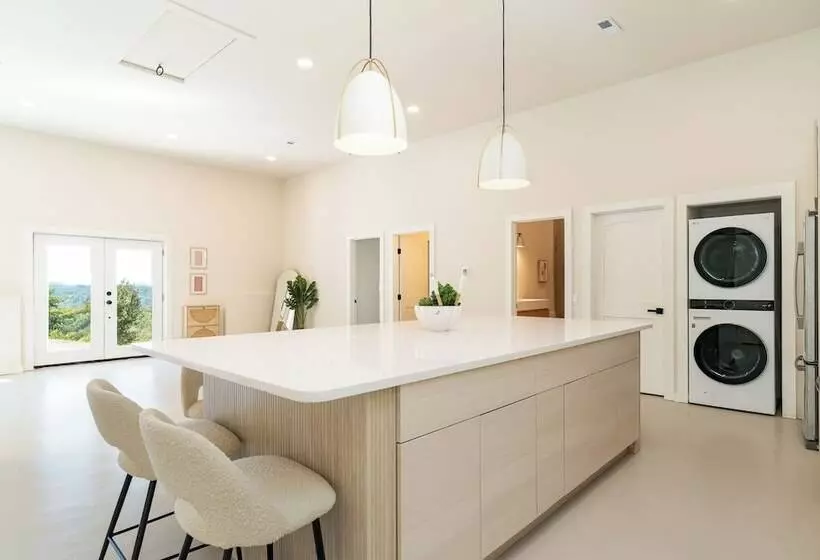 Modern Home W/ Hot Tub & Backyard Oasis!