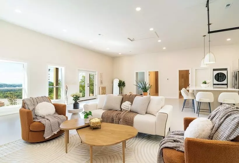 Modern Home W/ Hot Tub & Backyard Oasis!