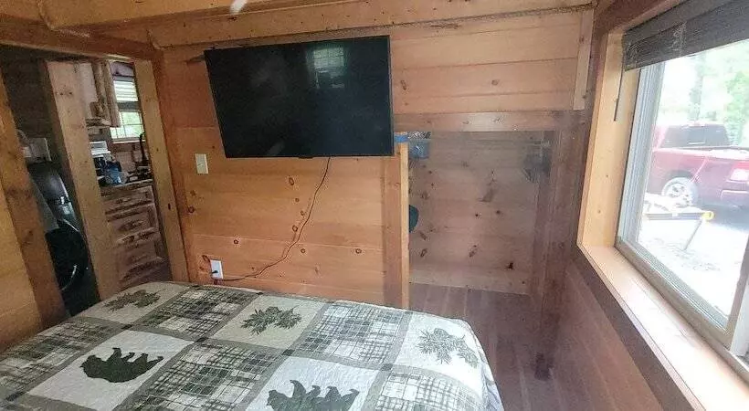 The Timber Cabin
