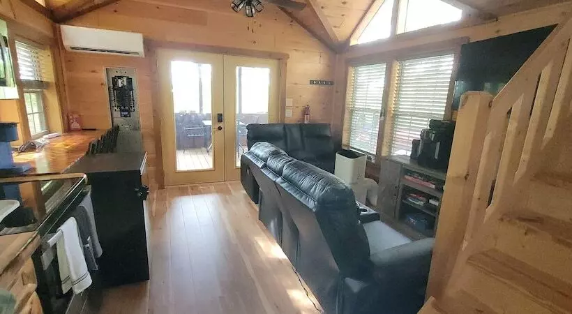 The Timber Cabin