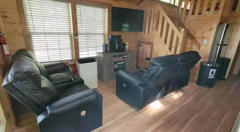 The Timber Cabin