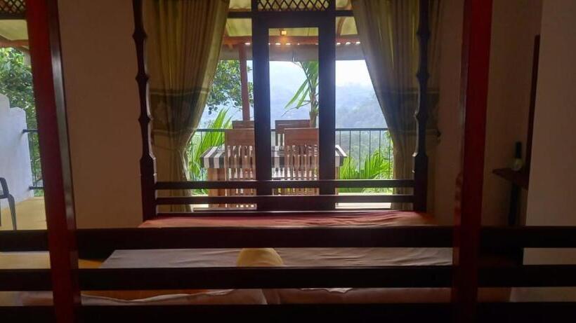 Nocleg ze śniadaniem Shalomi Nine Arch Bliss