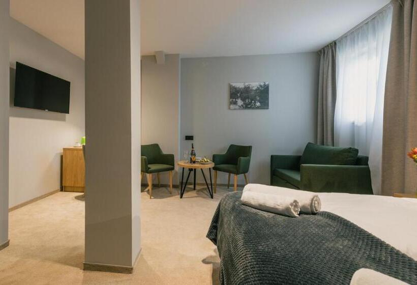 Country Club żywiec Hotel I Domki Całoroczne