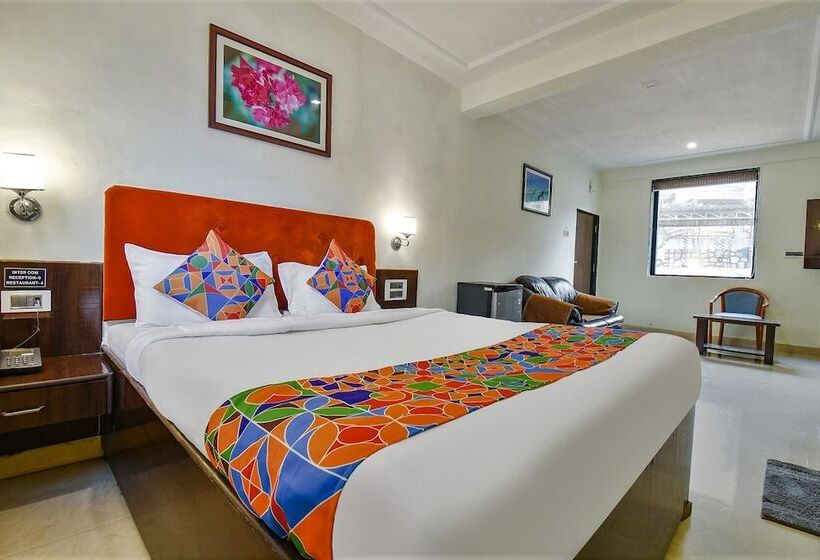 Fabhotel Silver Leef & Resort