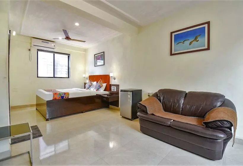 Fabhotel Silver Leef & Resort