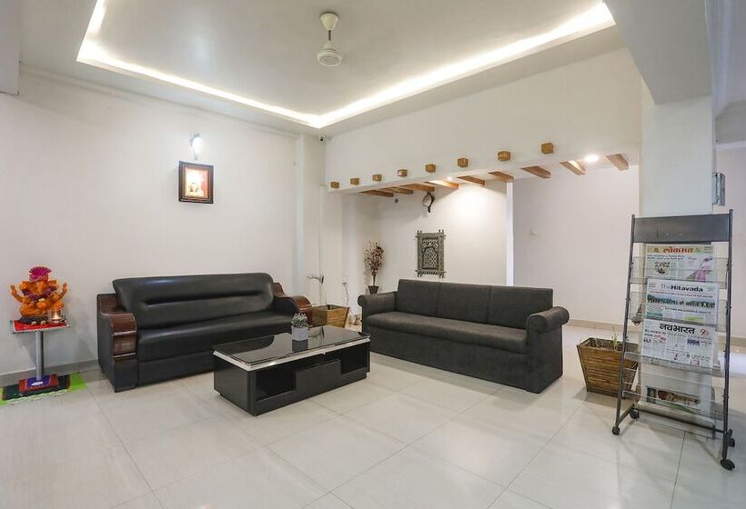 Fabhotel Vinayak Inn