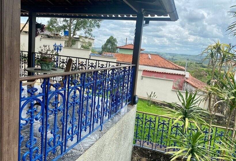 פונדק Byjular Pousada