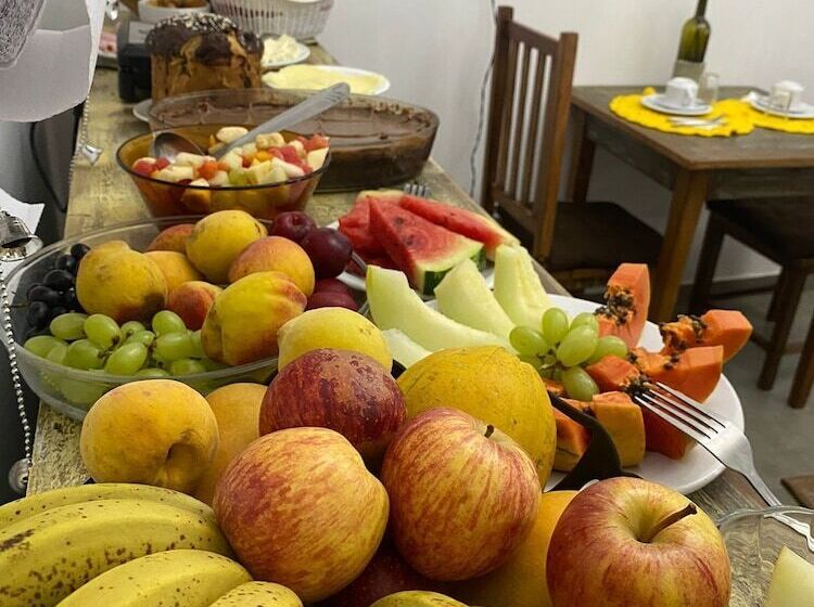 פונדק Byjular Pousada