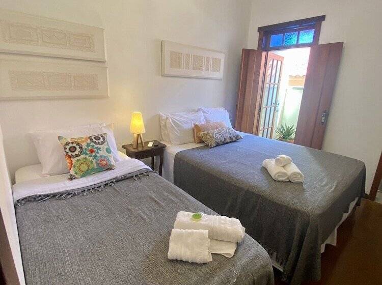 פונדק Byjular Pousada