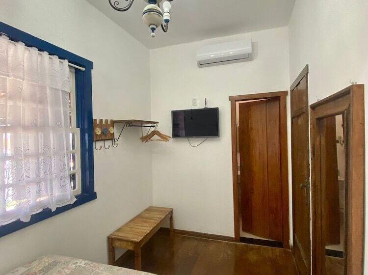 פונדק Byjular Pousada