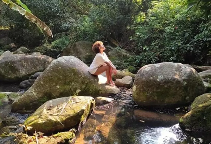 簡易ホテル Ready Camp E Suítes Da Cachoeira