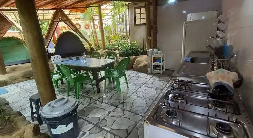 簡易ホテル Ready Camp E Suítes Da Cachoeira