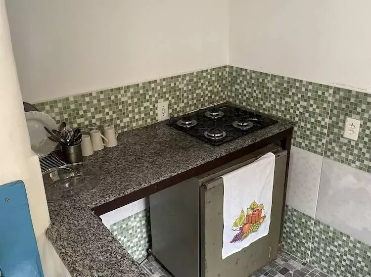 簡易ホテル Ready Camp E Suítes Da Cachoeira