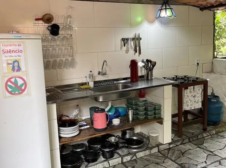 簡易ホテル Ready Camp E Suítes Da Cachoeira