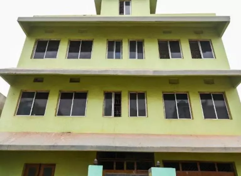 ホテル Dibyansh Bhubaneswar