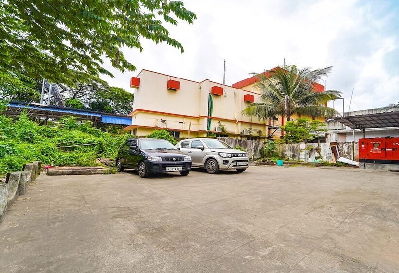 هتل Fabexpress Ascot