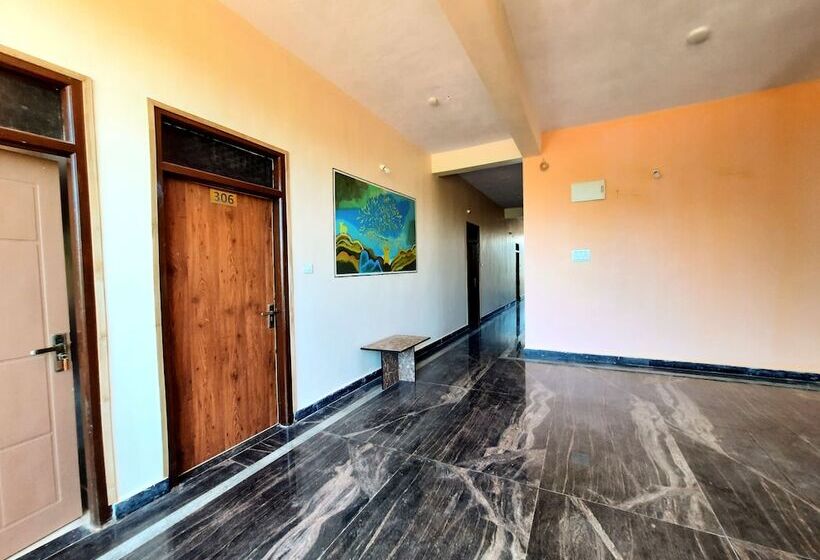 هتل Golden Heights Gokarna