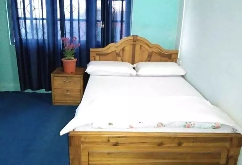 Hotelli Grace Homestay Sadam