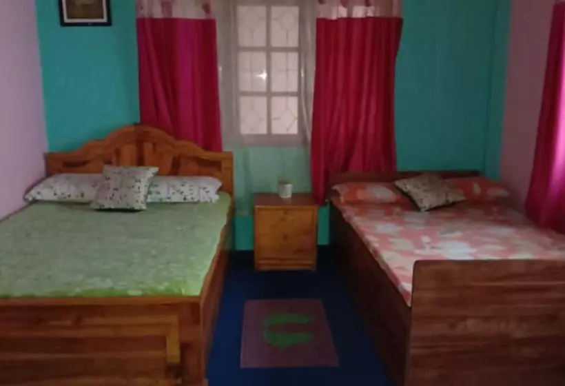 Hotelli Grace Homestay Sadam