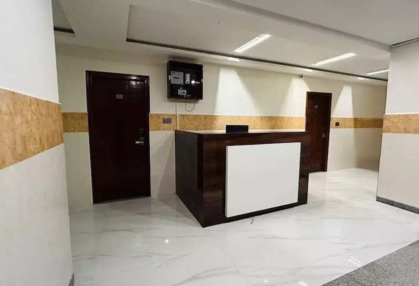 Hotelli Green View Suites