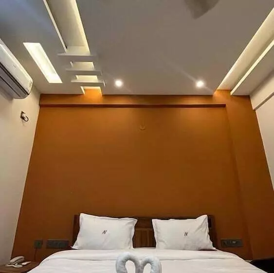 Hotelli Green View Suites