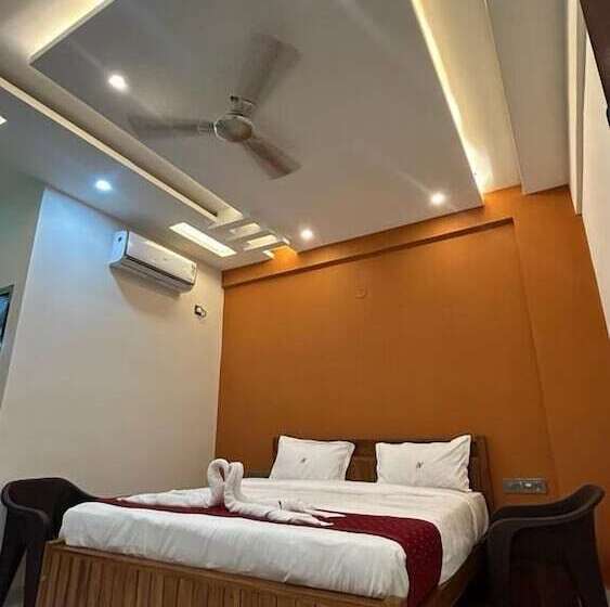 호텔 Green View Suites