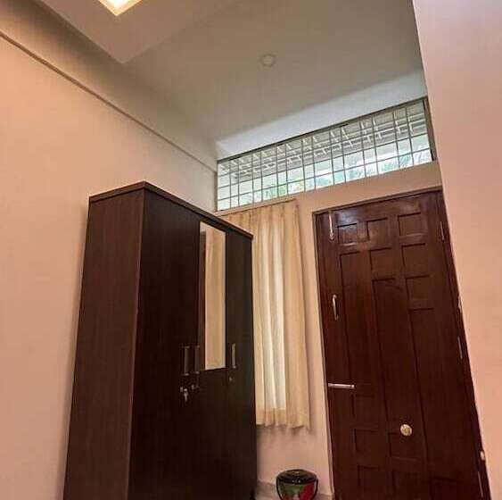 호텔 Green View Suites