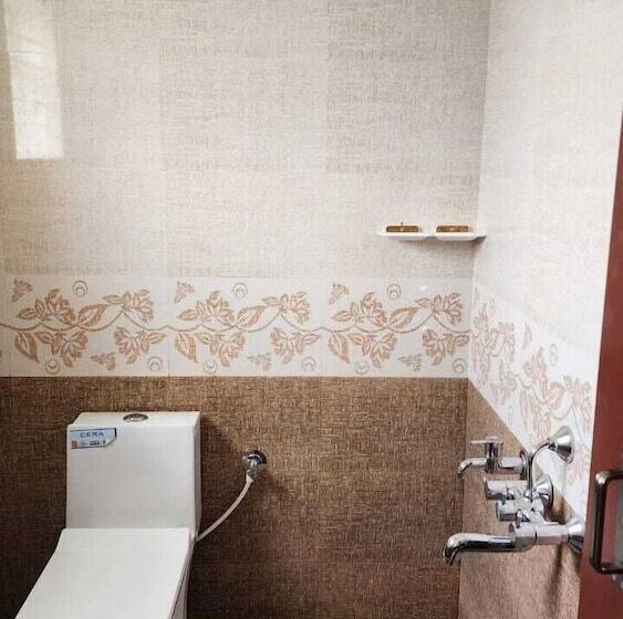 호텔 Green View Suites