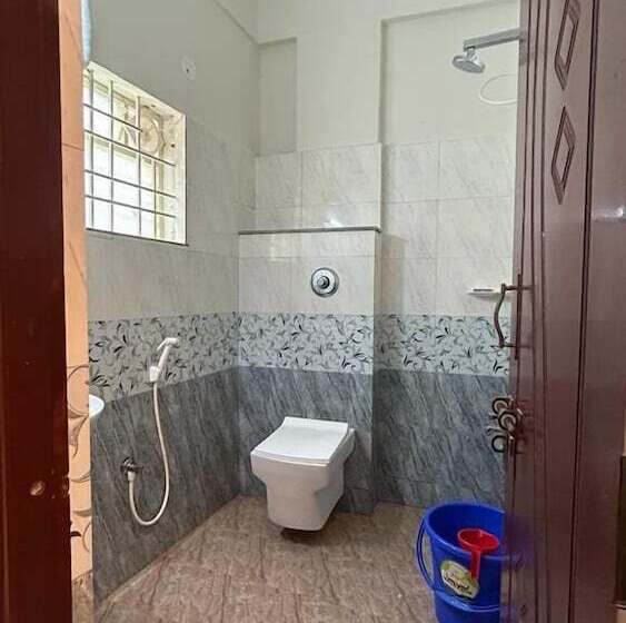 호텔 Green View Suites