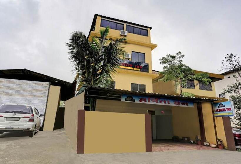 Отель New Harshita Inn By Glitz