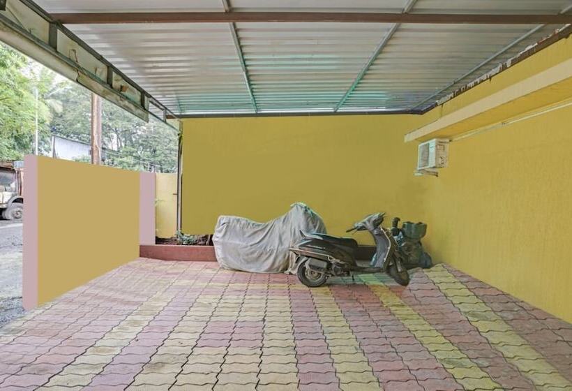 Отель New Harshita Inn By Glitz