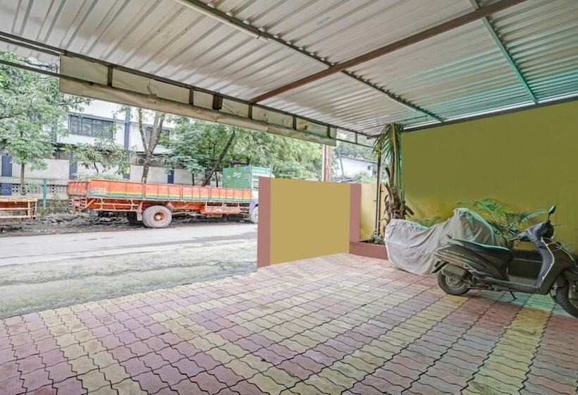 Отель New Harshita Inn By Glitz