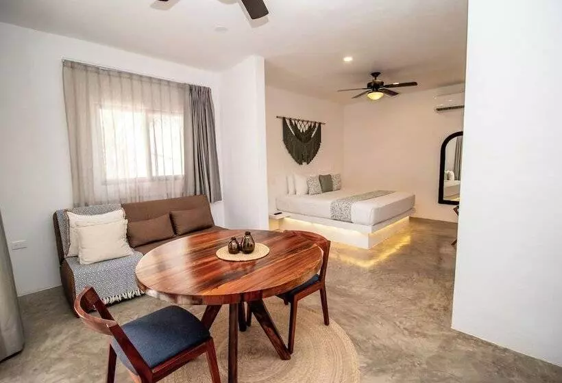 هتل Hau Holbox Beach Front