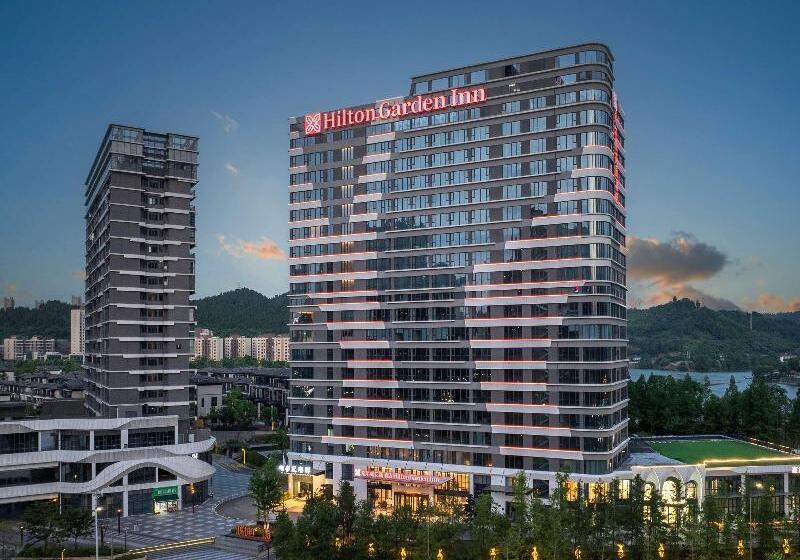 Hotel Hilton Garden Inn Yichang Yiling